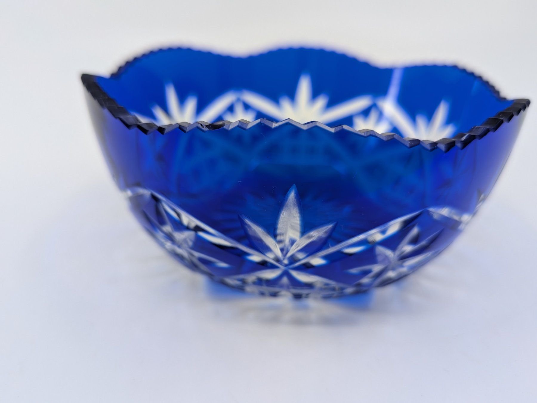 Schalen: Kleine Kristallglas Schale blau – Gebraucht aus Emmen von Brockofsky 1