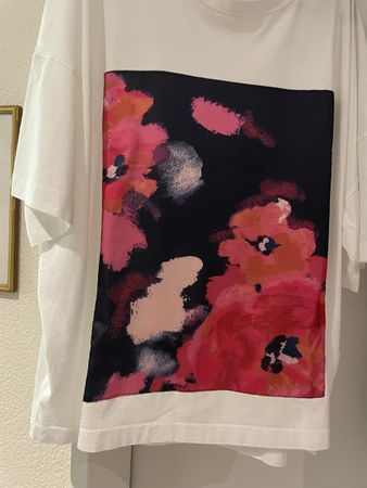 2 Damen T-Shirts  Grösse XL, neu nie getragen 