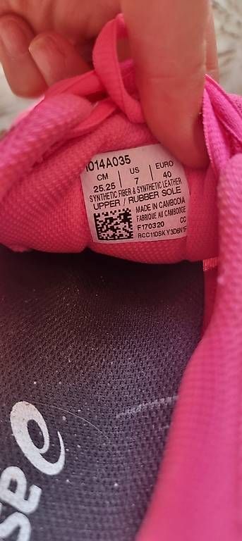 Asics Scarpe da donna: ASICS Laufschuhe – Usato da Vaduz venduto da has_lbl2 1