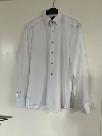 Olymp Hemd Body Fit Gr. 41 Slim  neuwertig