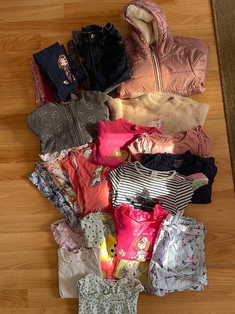 A vendre lot d'habits fille taille 134-140, 23 pièces