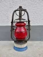 Alte HELVETIA BAUSSTELLENLATERNE Petroleumlampe rot Glas