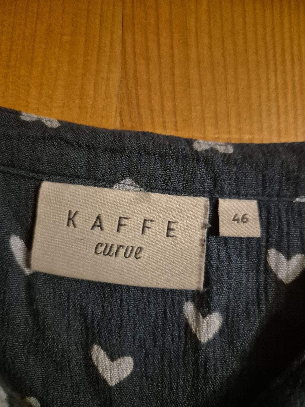 Camicette: Kaffe Curve Bluse mit Herzmuster, Grösse 46 – Usato da Mürren venduto da daniela_sch_96 2
