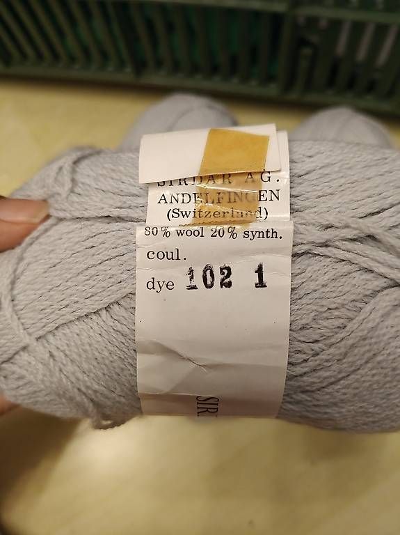 Lana: Crochette Wolle grau – Usato da Schiers venduto da ver_ddm2 2