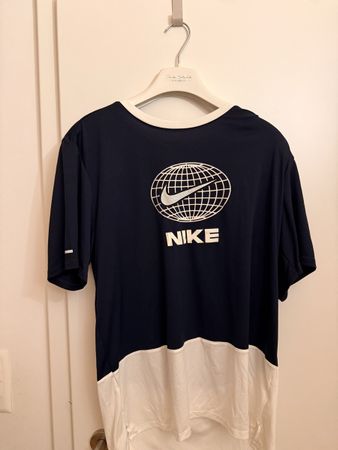 Vintage Nike T-Shirt