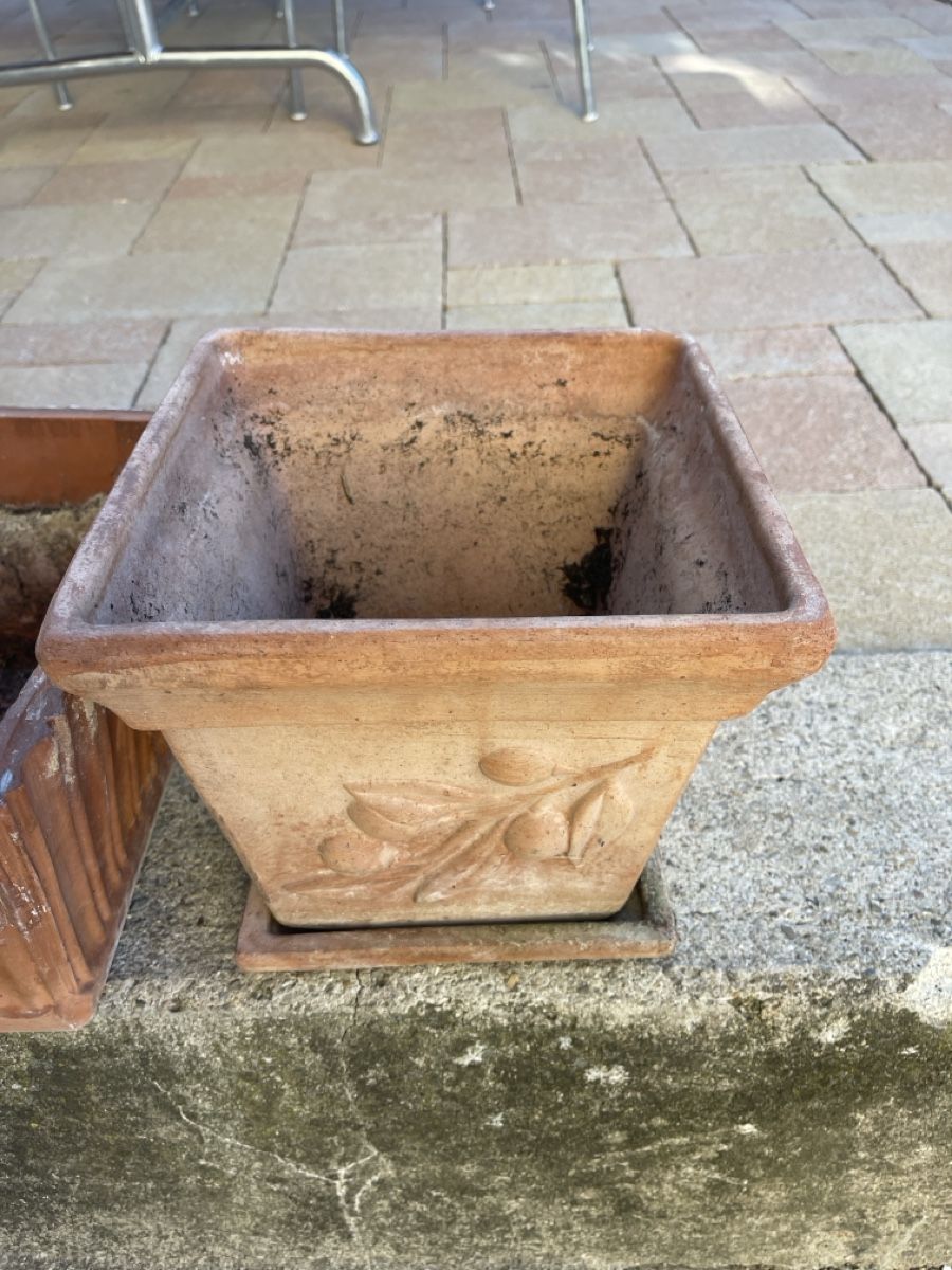 Vasi per fiori: 4 Blumentöpfe  – Usato da Villnachern venduto da socondlife 4