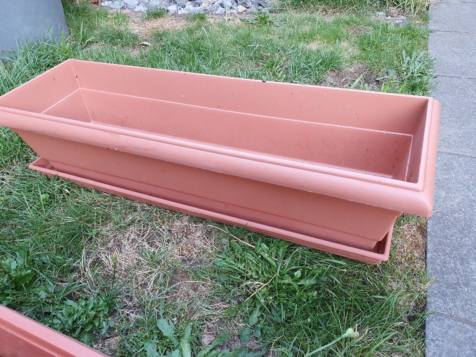 Vasi per fiori: Blumenkistli – Usato da Erlinsbach SO venduto da Lea030
