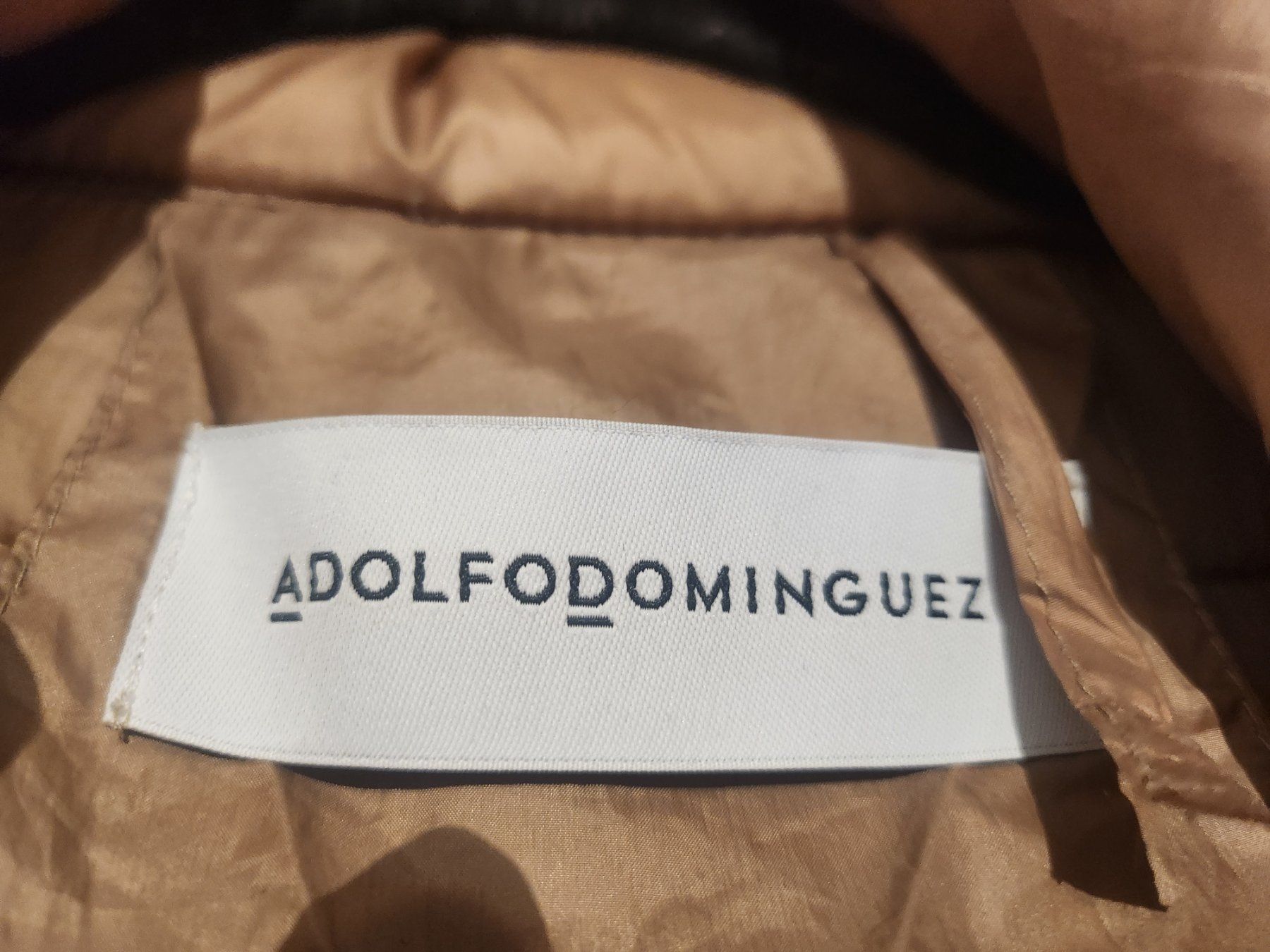 Giacche: Adolfo Dominguez puffer jacket, size S – Usato da Luzern venduto da tan_v9x5 1
