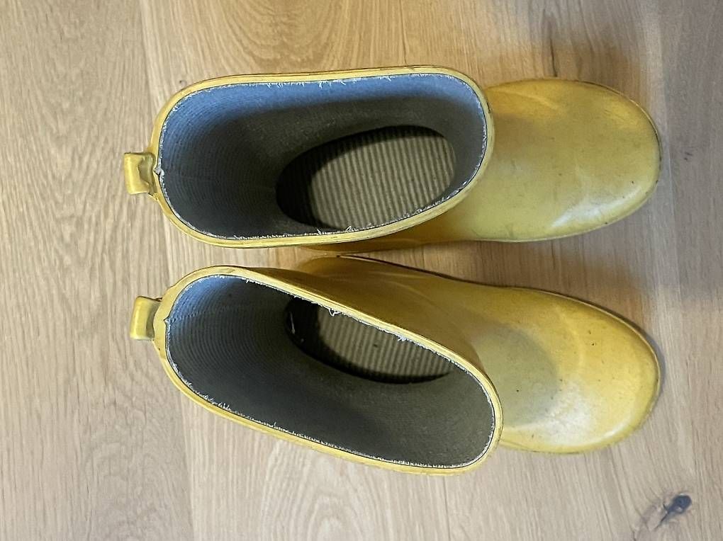 Schuhe für Jungen: Kinder Gummistiefel, Gr. 30 – Gebraucht aus Zürich von peculiar81 2
