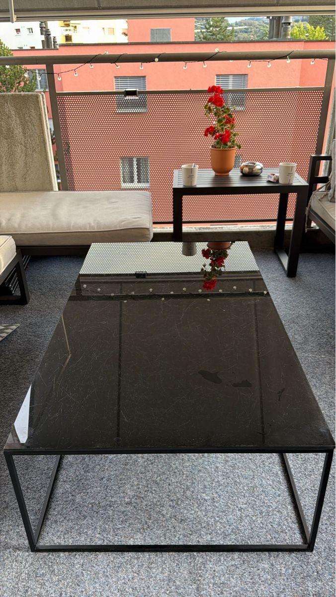 Tavoli: Table basse rectangulaire en noir céramique – Usato da Marly venduto da Lennna