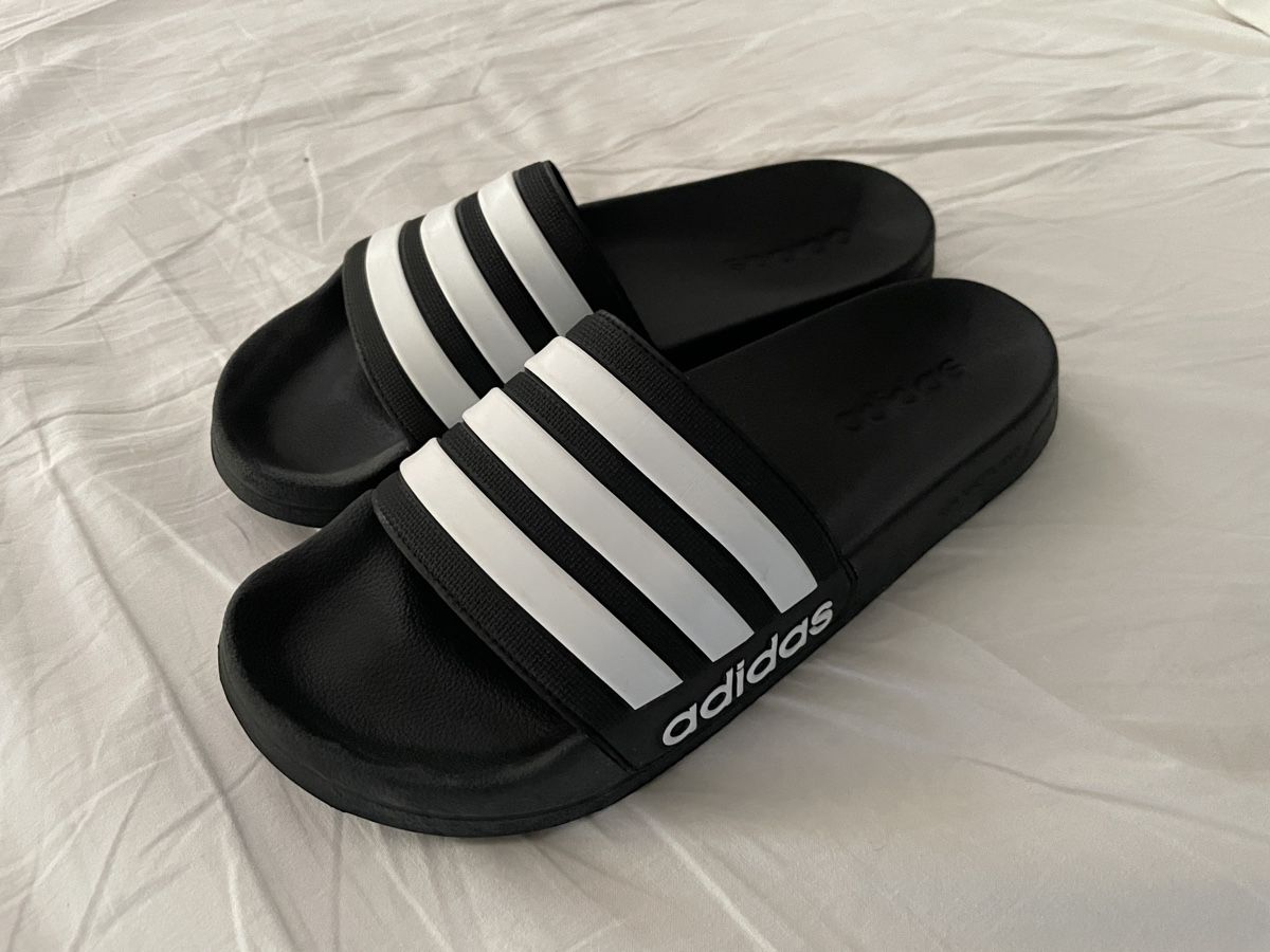 Adidas Chaussures hommes: Adidas Finken Gr. 42 – Neuf (Voir description) à Sursee par Schriftgestalter