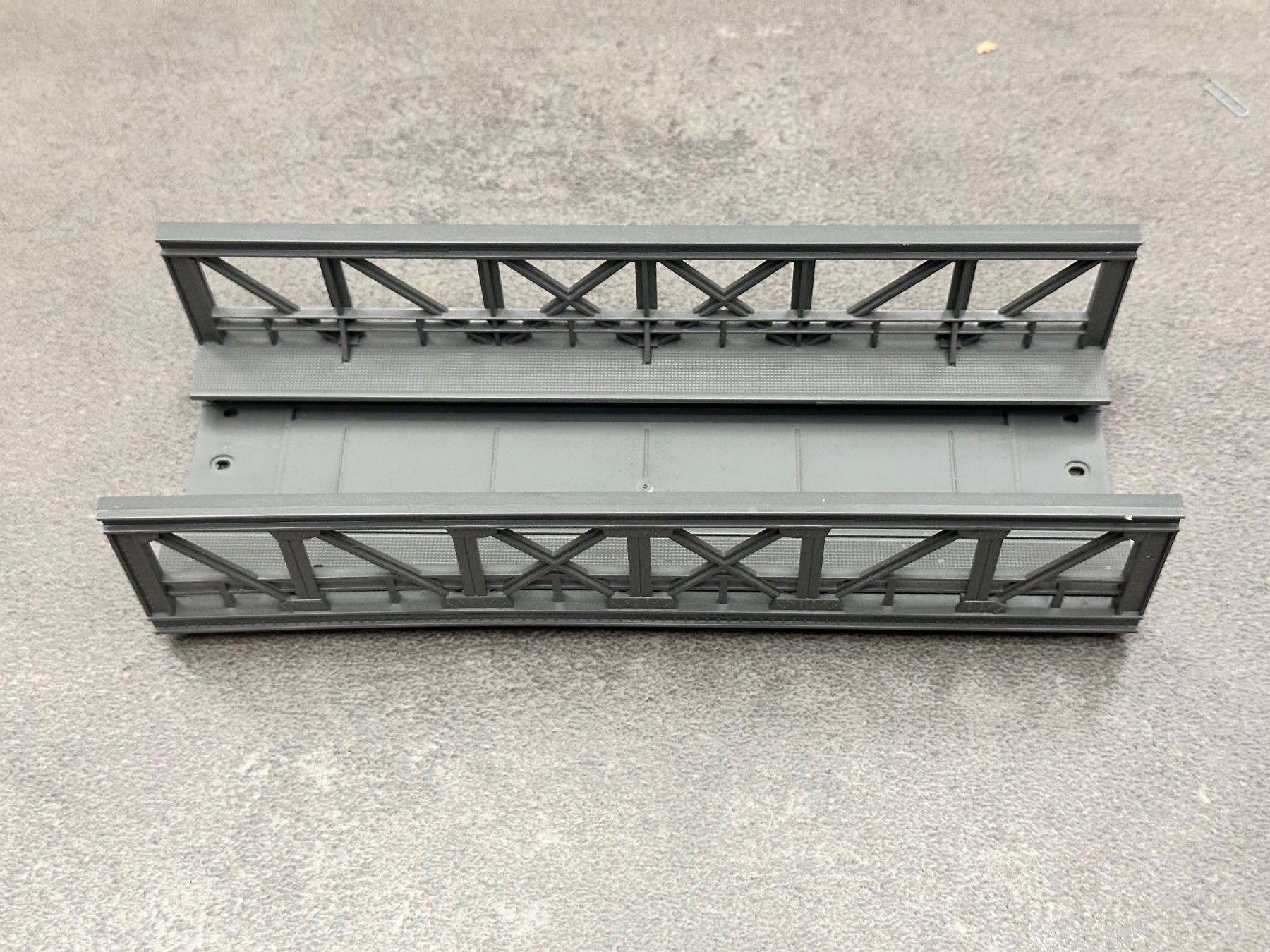 Pont à Treillis Märklin H0 échelle 1:87 - Occasion, Gris, Réf 7262