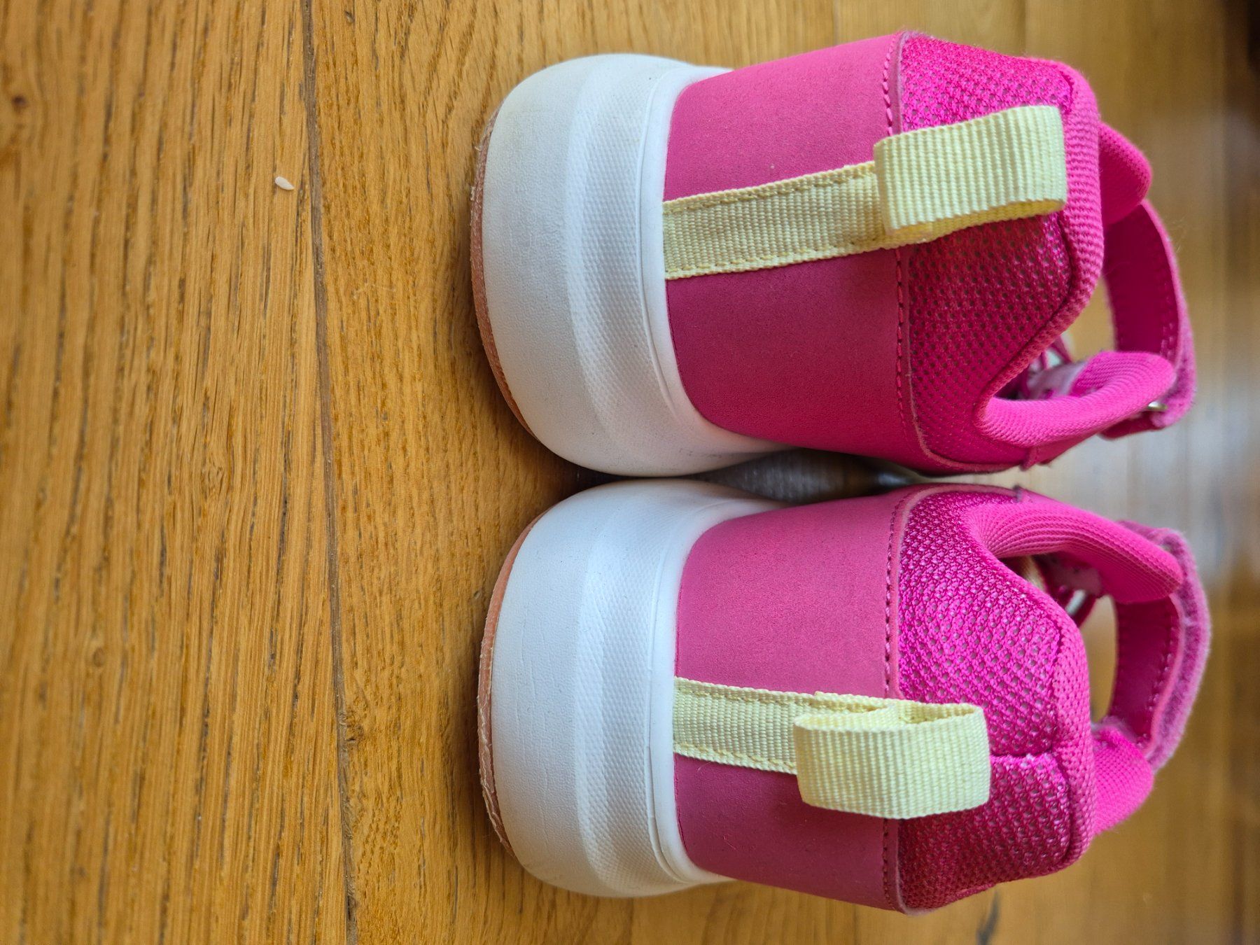 Scarpe per ragazzi: KangaROOS Kinder Turnschuhe Grösse 35 – Usato da Mollis venduto da Kekie 2