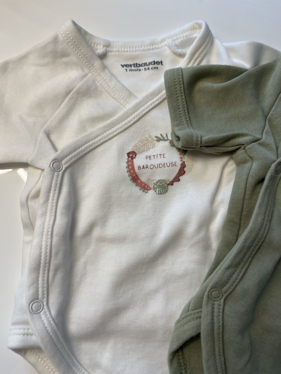 Vertbaudet Lotti & Set di vestiti: 2er Set Kurzarmbodies Gr. 54/ 1 Mt. – Nuovo (secondo la descrizione) da Oberwil BL venduto da FinjaBijou 2