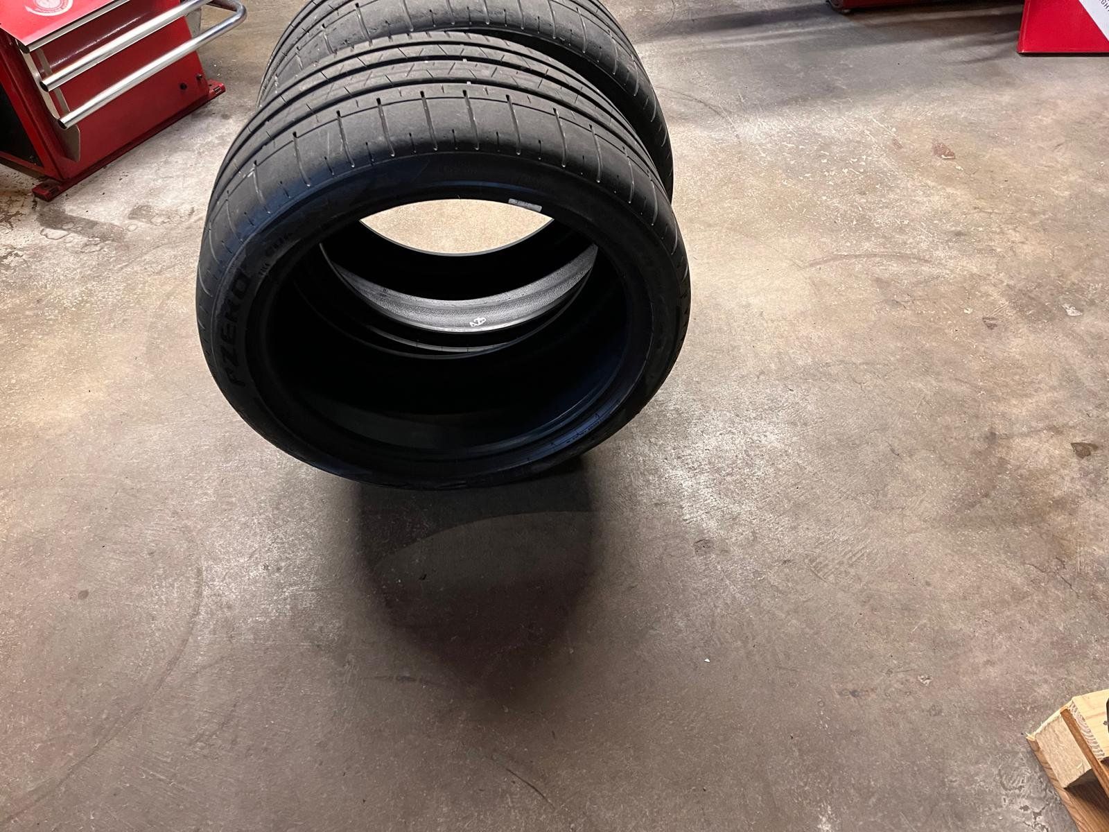 Pirelli Pneus & Kompletträder: 2 Pirelli P Zero Corsa 275/35R19 100Y – Gebraucht aus Appenzell von Sefaag 1