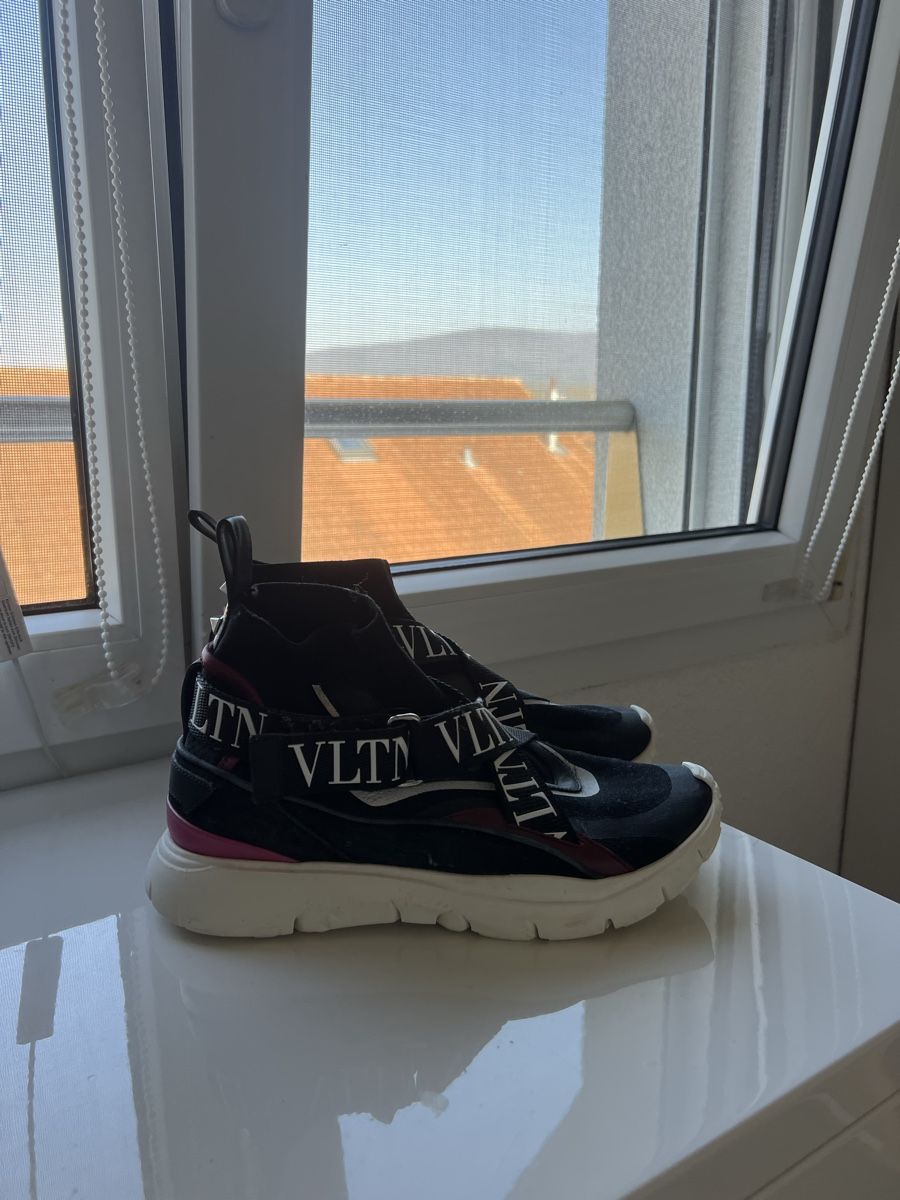 Valentino Scarpe da donna: Valentino Garavani Sneaker Gr. 36 – Usato da Niederlenz venduto da CXClouds 3