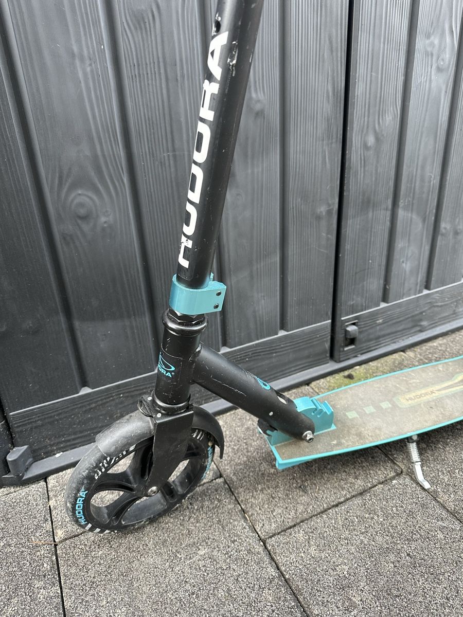 Hudora Kickboard: Kickboard Hudora zusammenklappbar – Usato da Horw venduto da claurue78 1