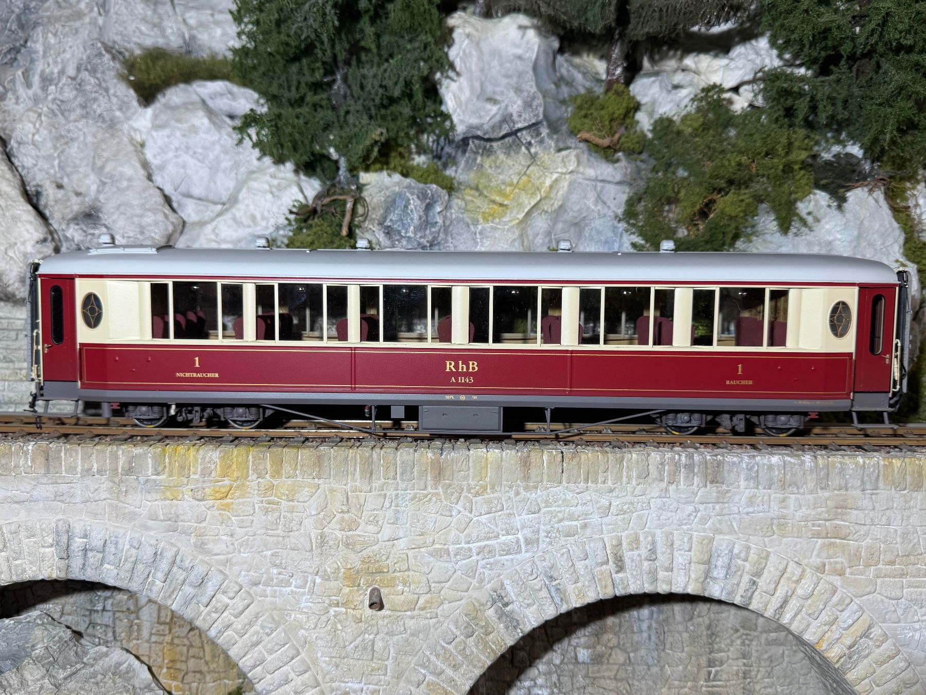 Modellini di ferrovie: Model Rail - 6 tlg. Salonzug, Om – Usato da Krummenau venduto da ferrotech 2