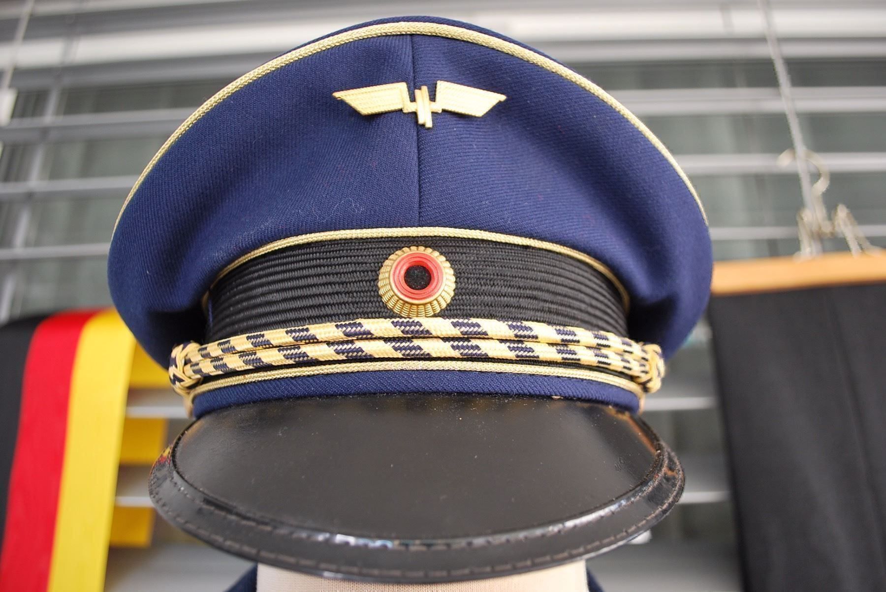 Uniformen: Deutsche Bahn Uniform Set 1973-1976 – Gebraucht aus Biel/ Bienne von fusion54 1