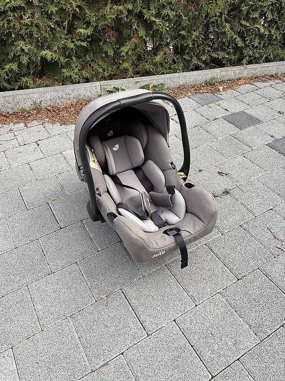 Auto-Kindersitze: Joie i Gemm Babyschale – Gebraucht aus Ortschwaben von mr_official