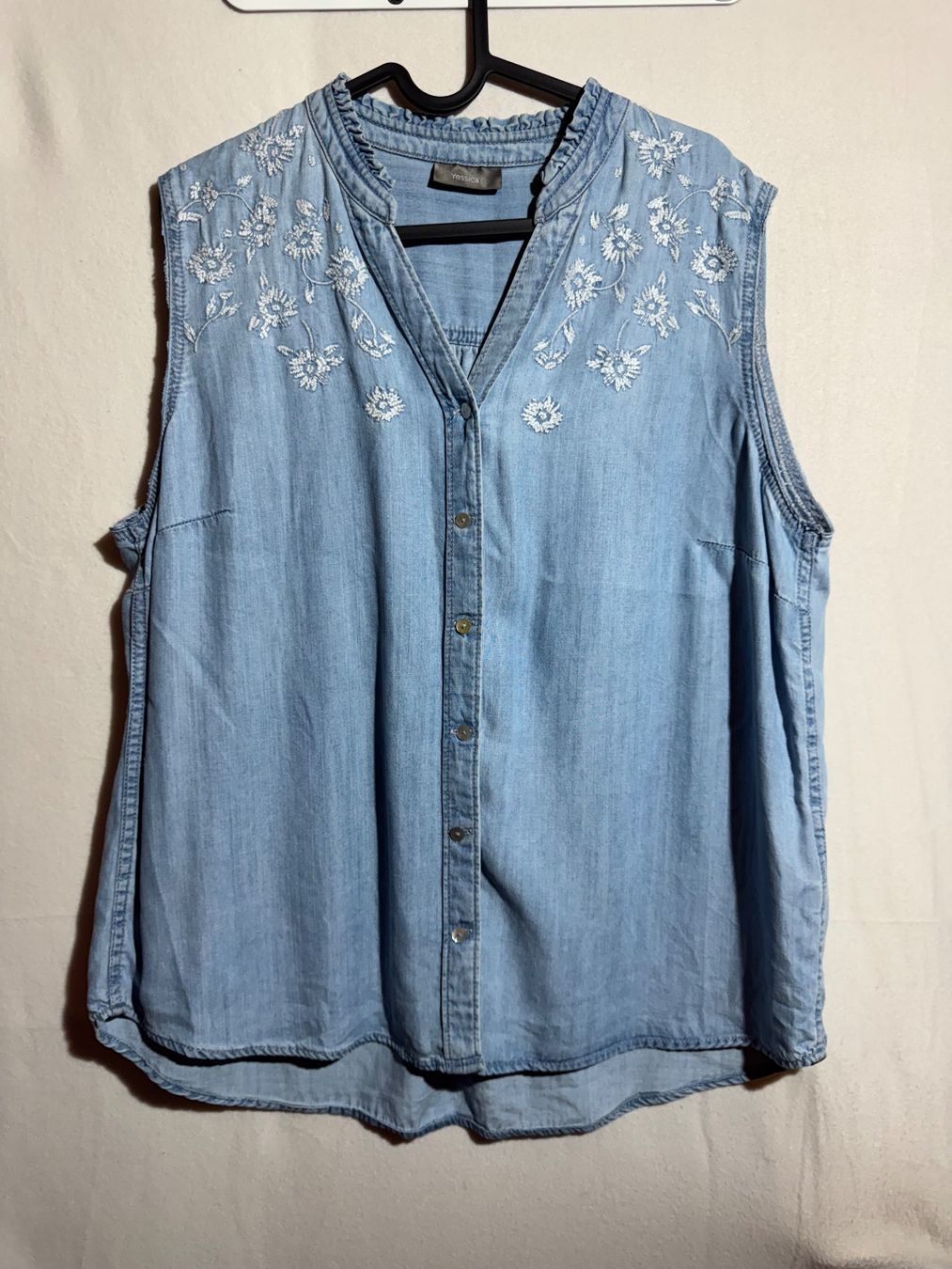 C&A Camicette: Schöne Bluse von Yessica Gr. 42 – Usato da Grosswangen venduto da SALE_SALE_SALE