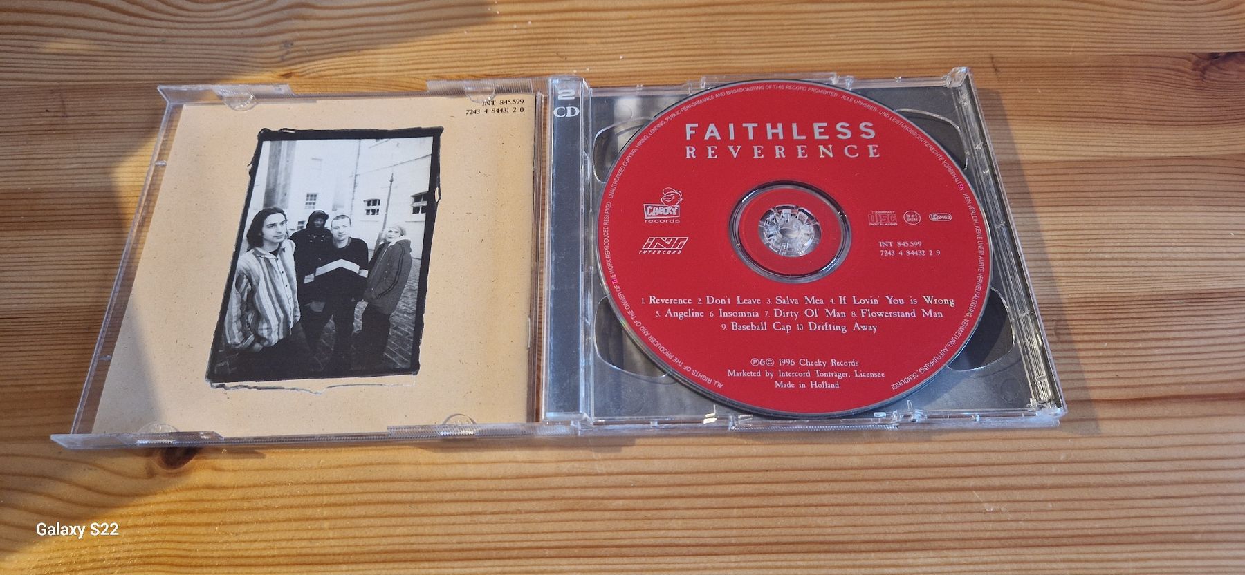 CDs: Faithless – Reverence – Gebraucht aus Yvonand von CD-KINGDOM 1