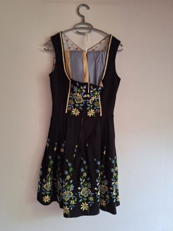 Dirndl