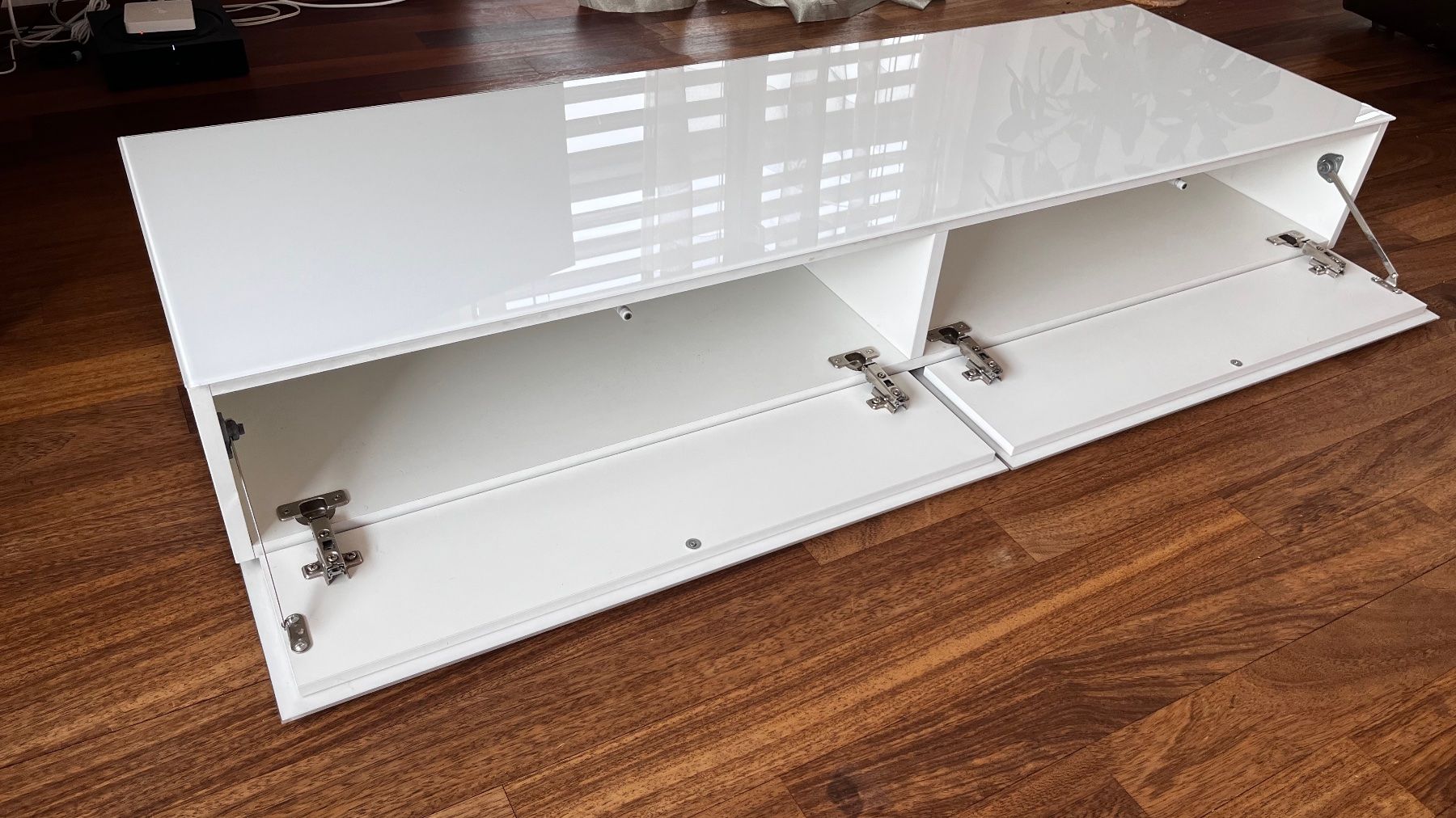 Interio TV Möbel: TV / HiFi Möbel – Gebraucht aus Zürich von irinaw 2