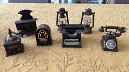 Lotto di miniature da collezione in metallo (temperini)