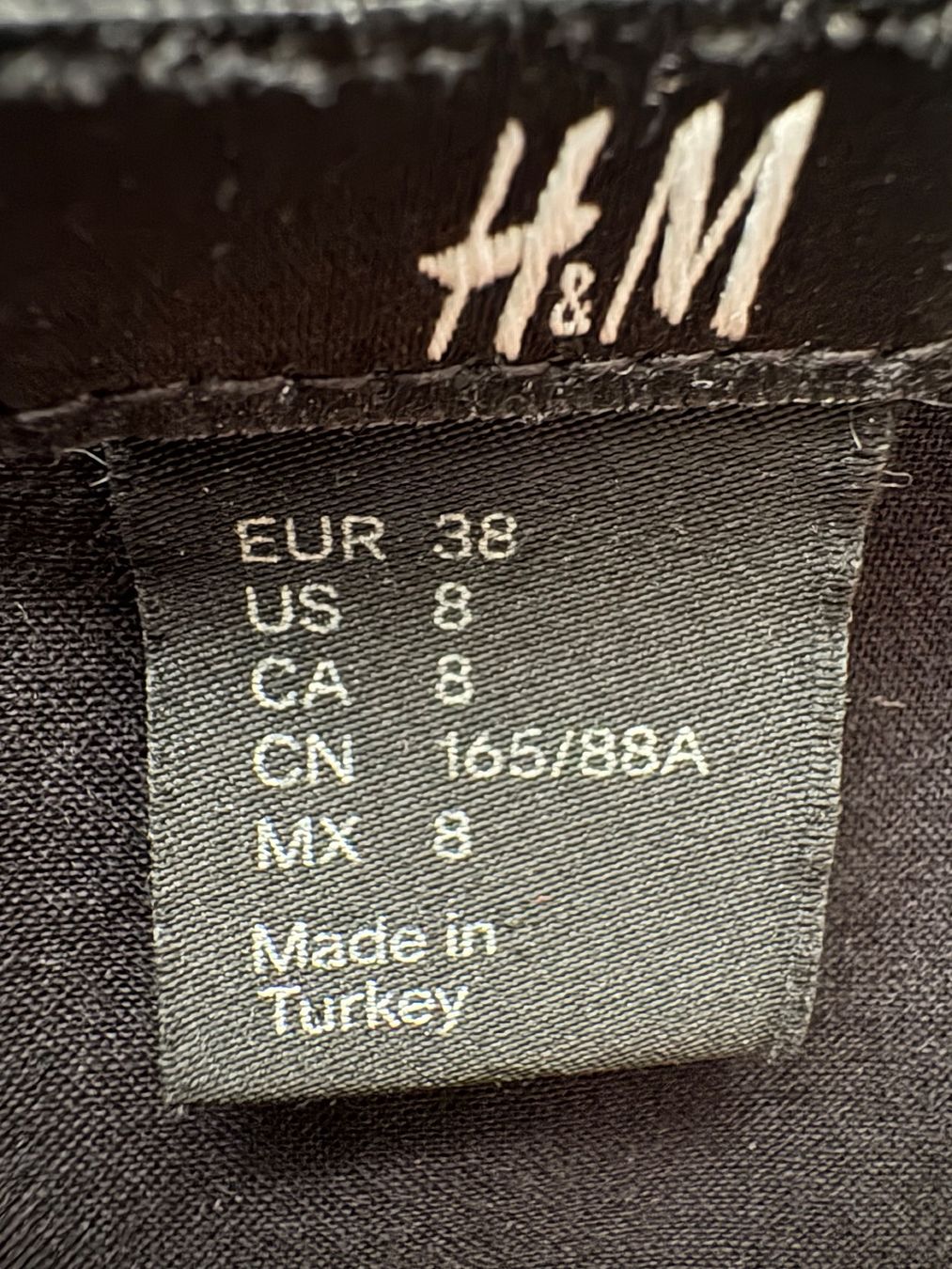 H&M Top: H&M Bra gr38 – Usato da Niederbipp venduto da fashionfuchs 6