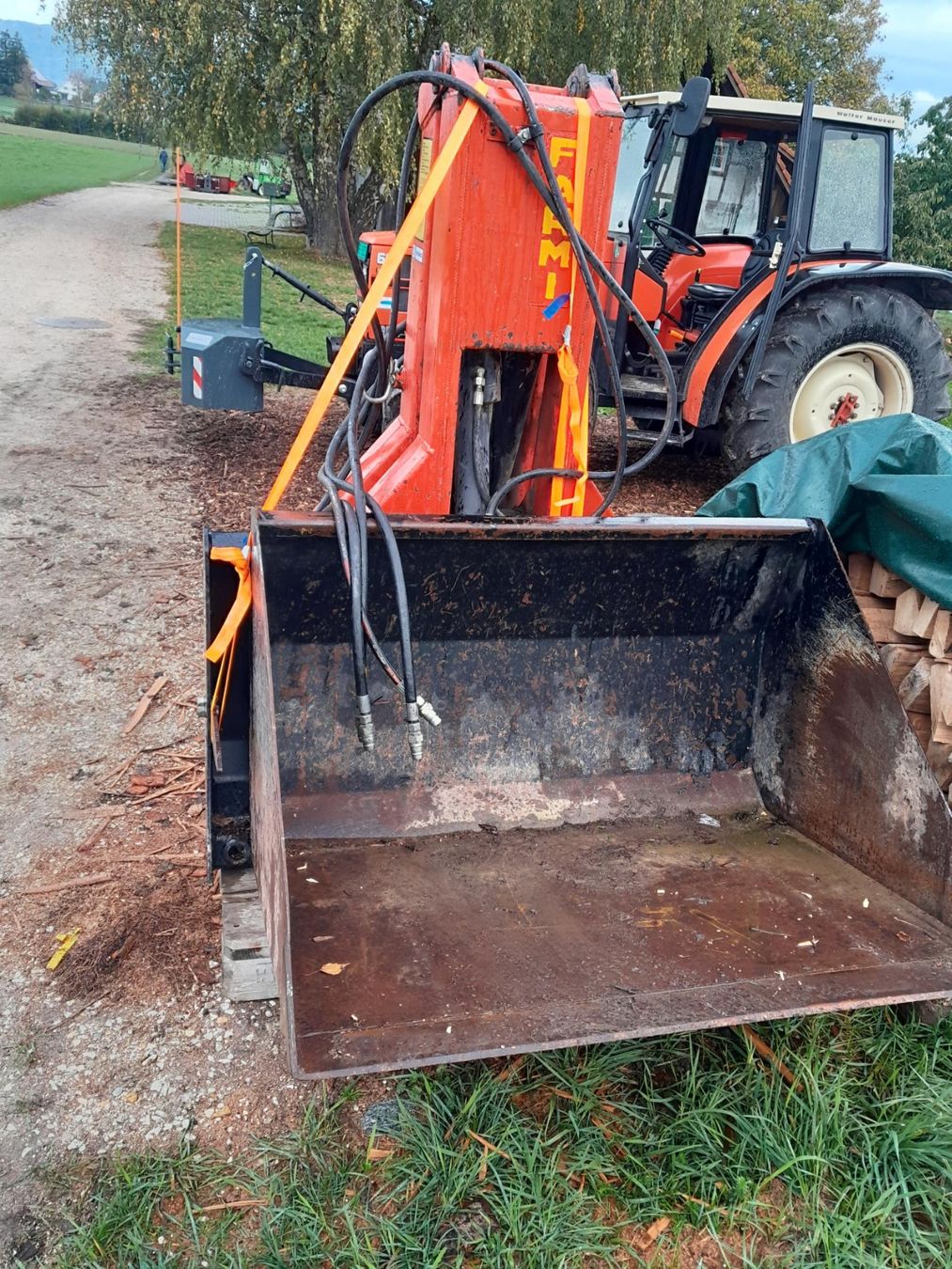 Trattori: Traktor Farmi Hecklader ab 1.- – Usato da Inkwil venduto da karlheinz07 5