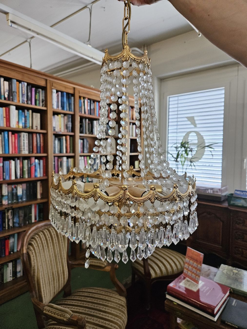 Lampadari & plafoniere: Vintage Kronleuchter aus Messing event. Swarovski  – Usato da Pratteln venduto da Cartonsducoeur_bl 2