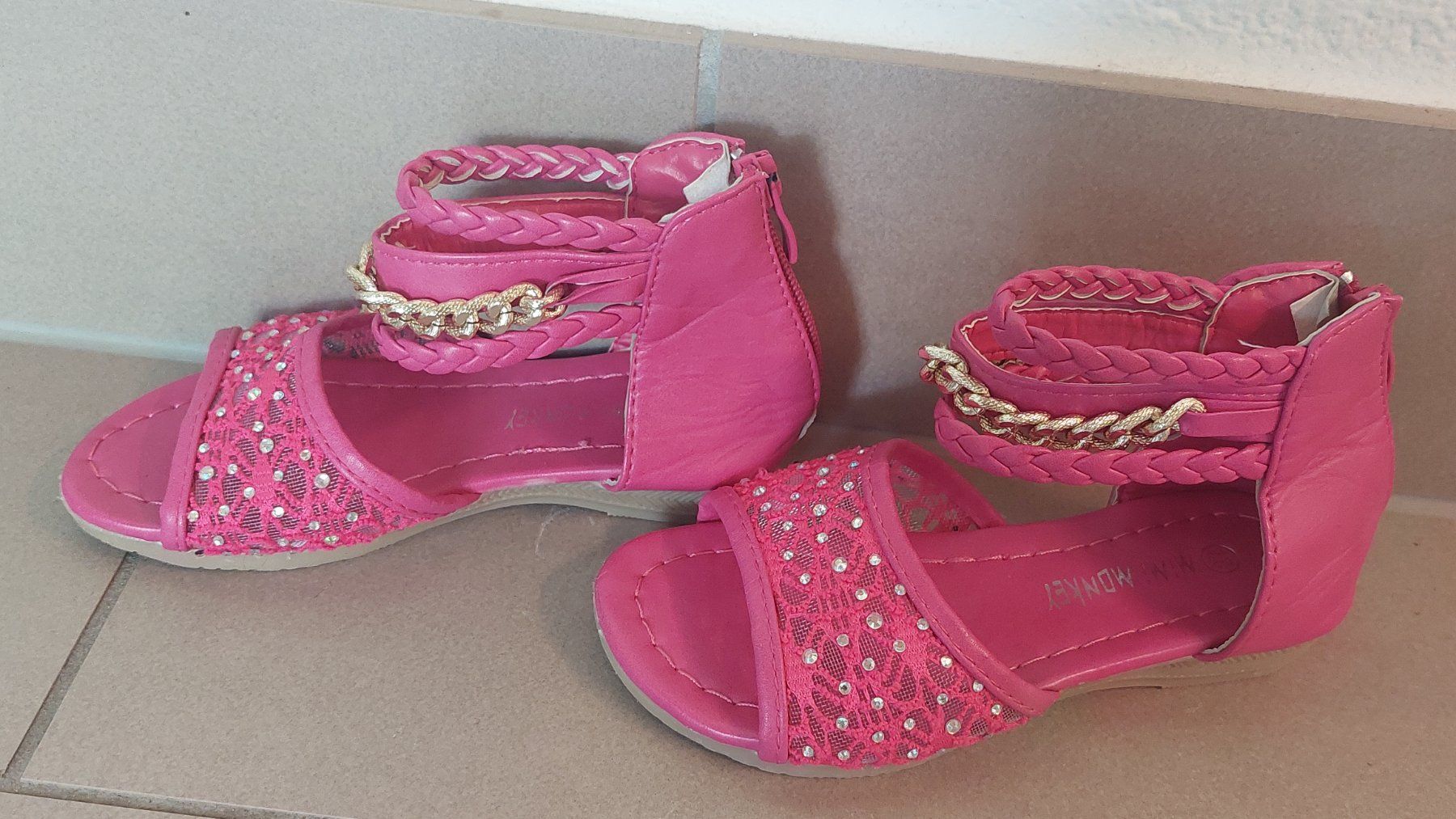 Schuhe für Mädchen: Pinke Kindersandalen Grösse 27 – Neu (gemäss Beschreibung) aus Erlinsbach von pfunky 2