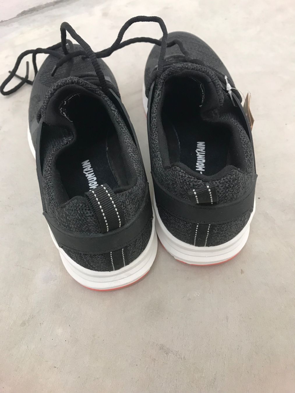 Scarpe da donna: Sneakers Beach Mountain Gr. 39 NEU – Nuovo e nell'imballaggio originale da Affoltern am Albis venduto da variablend 2