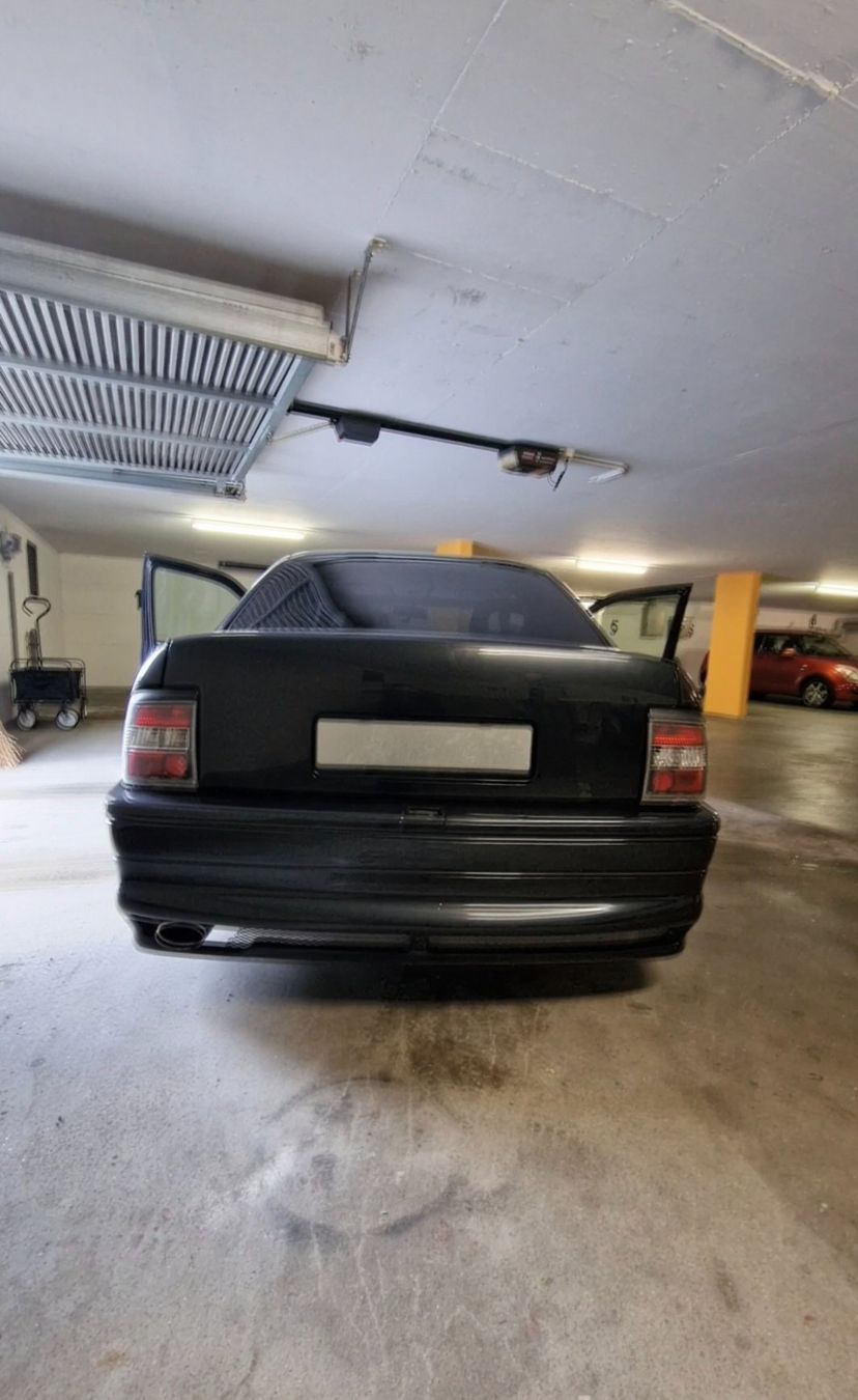 Opel Automobili: Opel Vectra Turbo 4×4 – Usato da Turbenthal venduto da Elena086 1