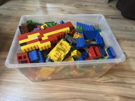 Lego Bausteine Konvolut in Box gutem Zustand