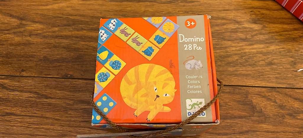 Jeux: Domino  – D'occasion à Lausanne par nat_h2gw