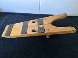 Antiker, zusammenlegbarer Stiefelknecht Holz Vintage 35cm