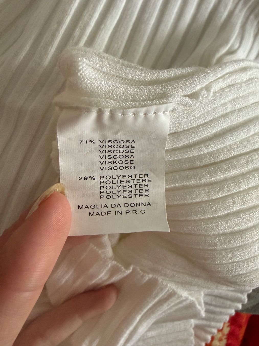 T-shirt: Maglietta bianca – Nuovo (secondo la descrizione) da Losone venduto da AriCol1512 1