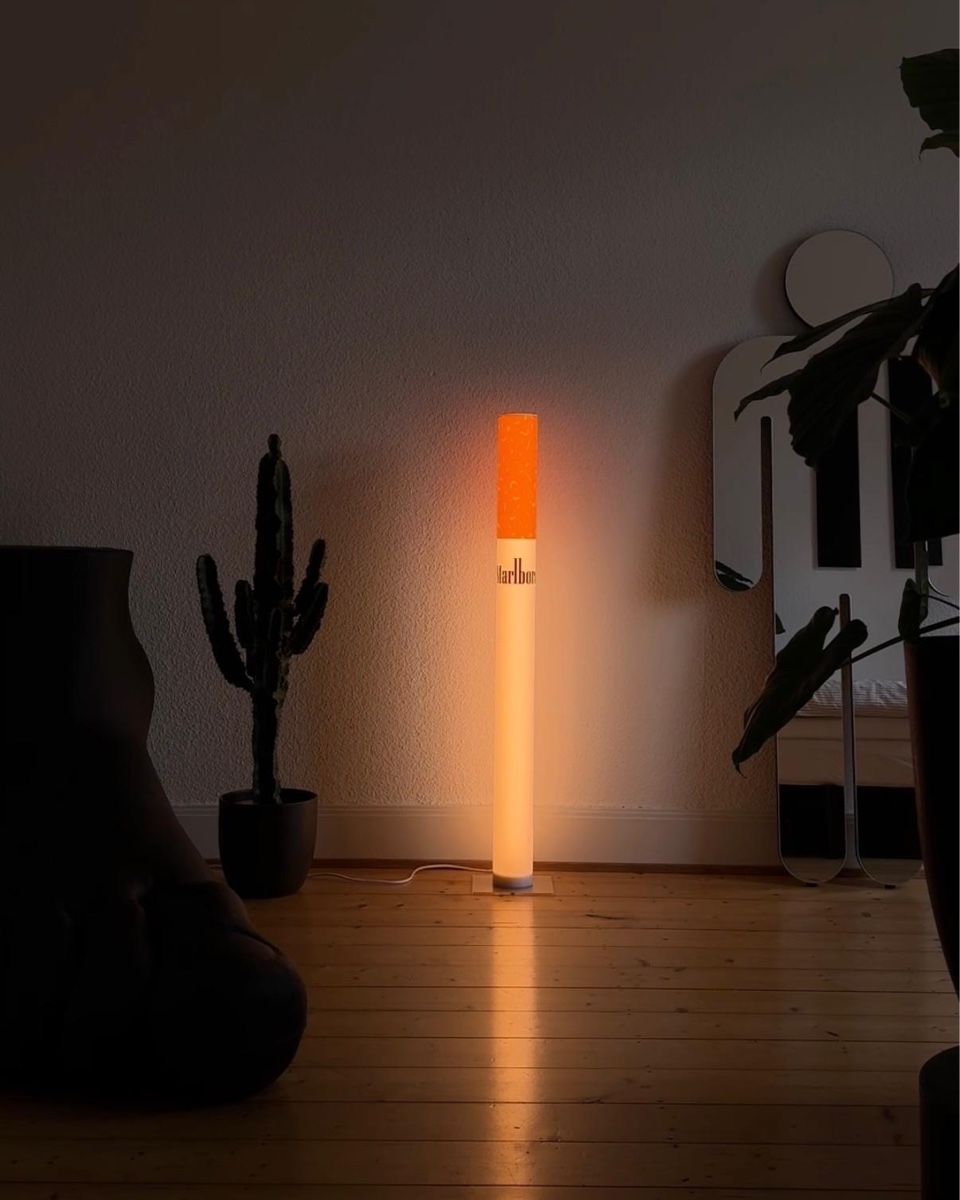 Lampes: Marlboro Lampe / Stehleuchte / Zigarette – Neuf (Voir description) à Basel par hei_5yz7 1
