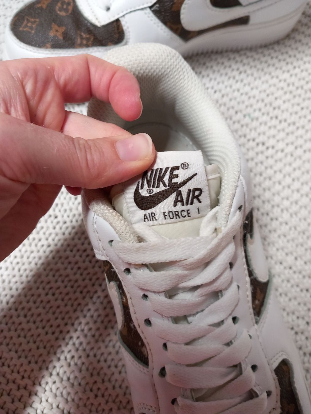 Nike Scarpe da uomo: NIKE Air Force 1 Custom Louis Vuitton Gr.38 – Usato da Merligen venduto da muss_haben 5