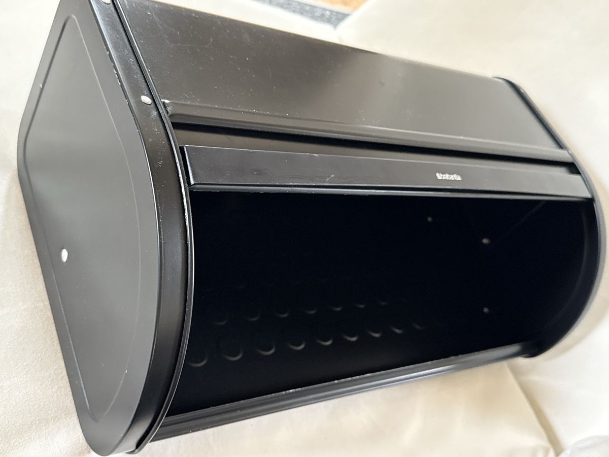 Brabantia Contenitori & Simili: Metall Brotkasten 45x25 cm – Usato da Amriswil venduto da used2use 1