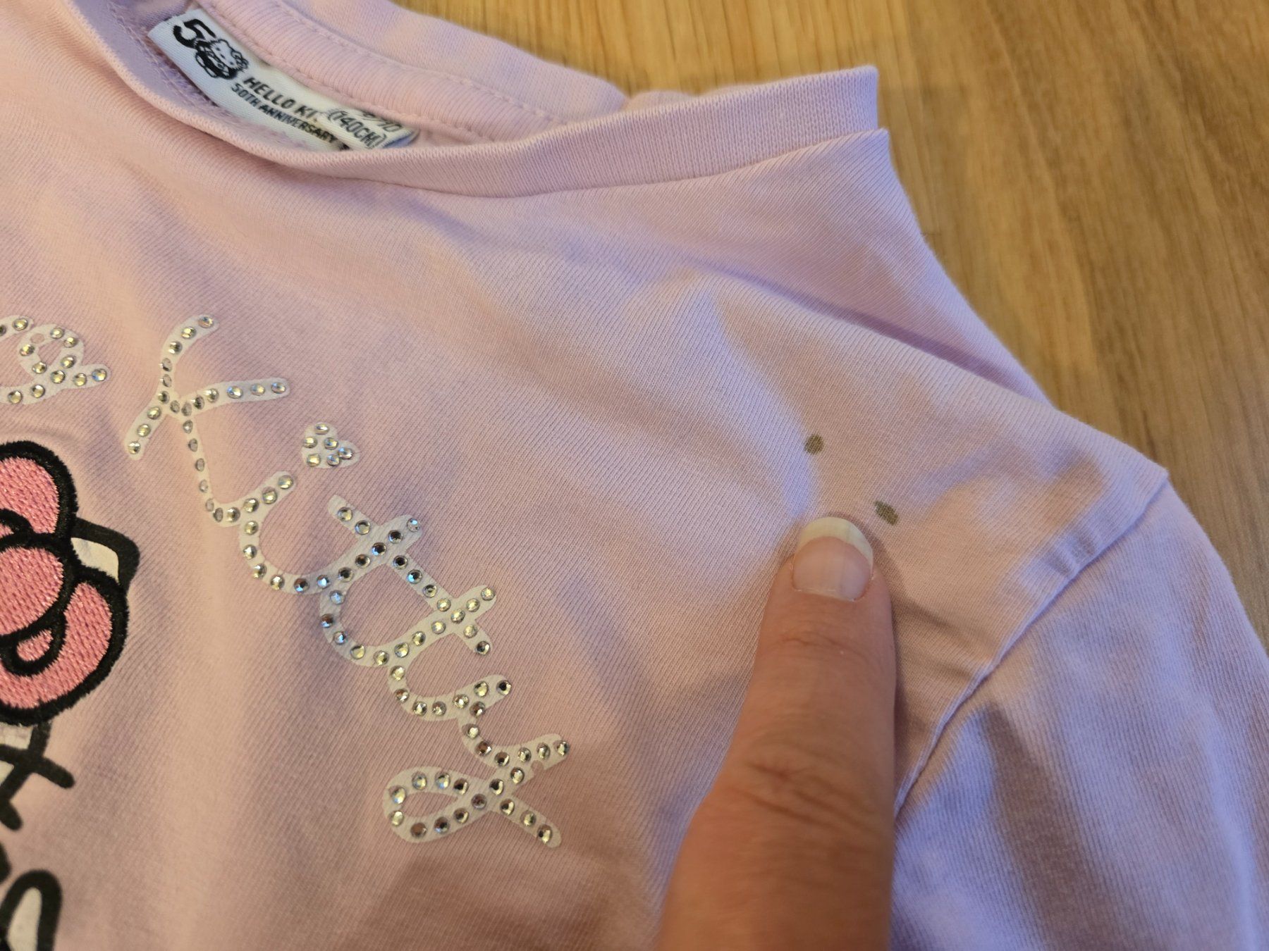Maglioni & Felpe: Hello Kitty Langarmshirt rosa Grösse 140 – Usato da Büttikon AG venduto da Amineah 2