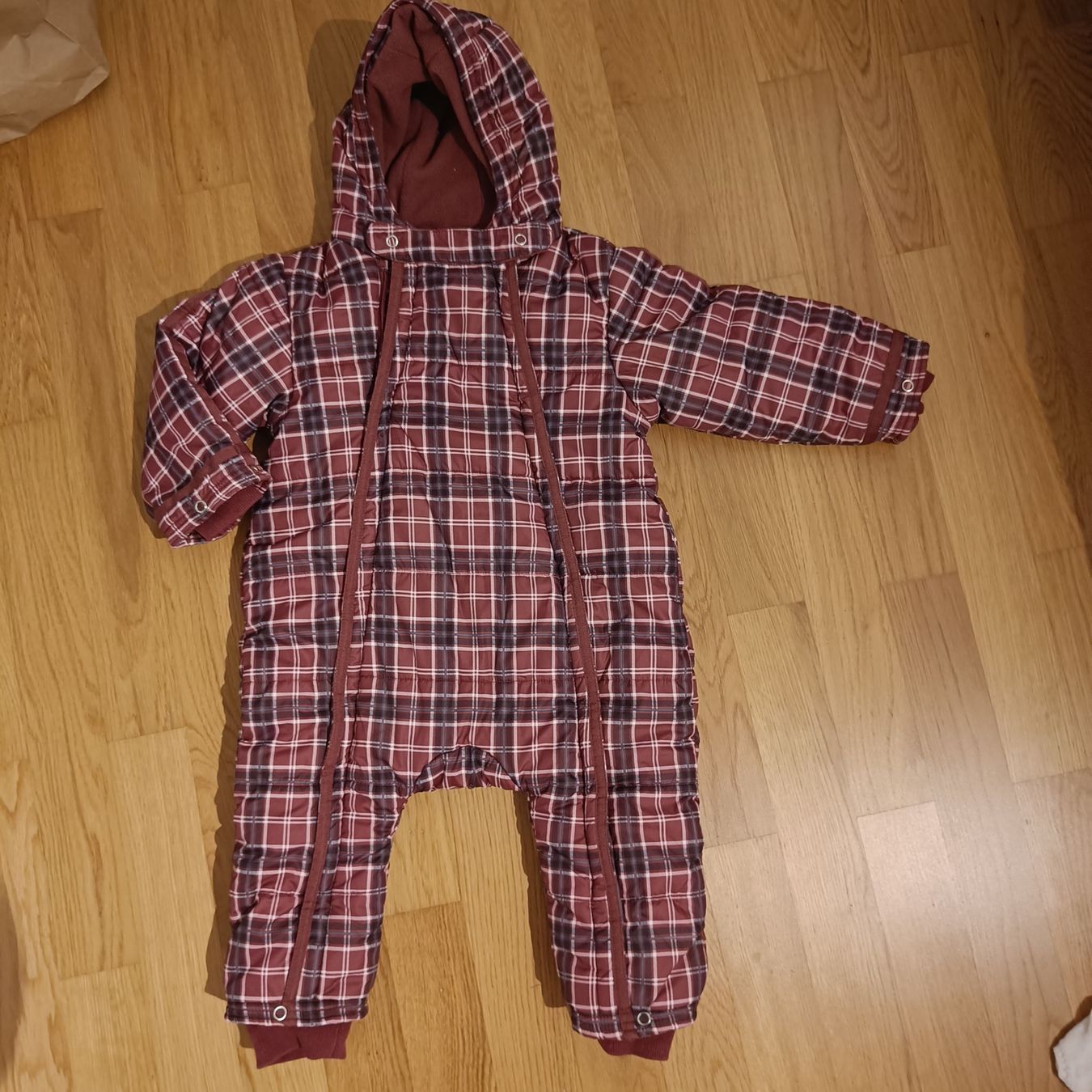 Anzüge: Skidress Grösse 86 – Gebraucht aus Jaberg von urig17.