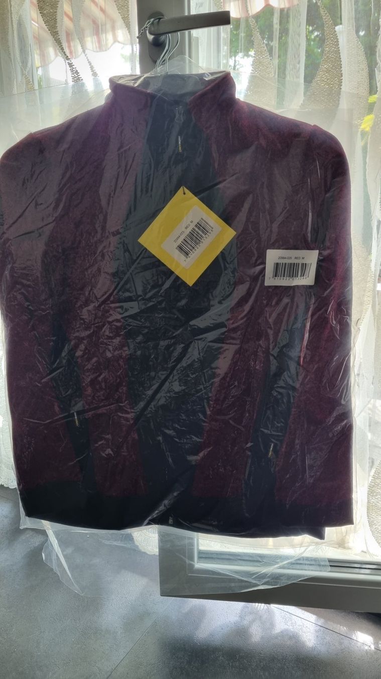 Vestes: Softshell Strickjacke Gr. M – Neuf avec emballage d'origine à Oftringen par Leleni 1