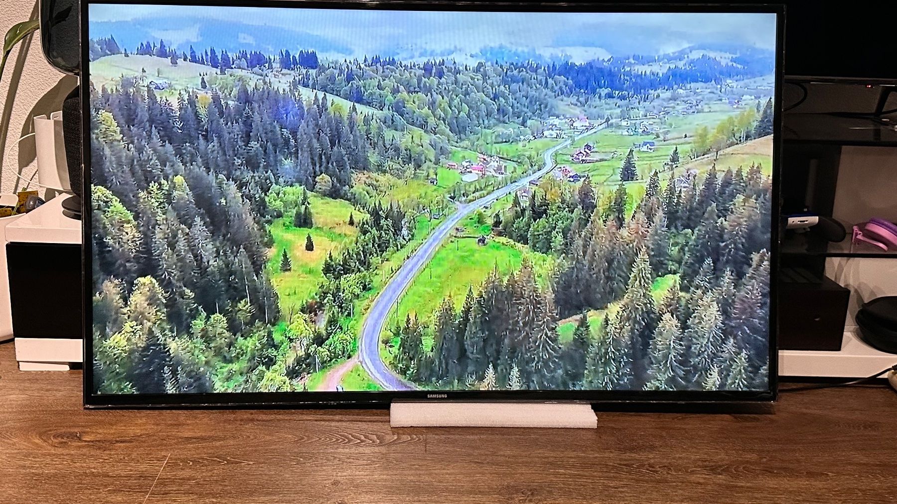 Fernseher: Samsung UE48H6470SS – Gebraucht aus Winterthur von Iryna_Valerii 1