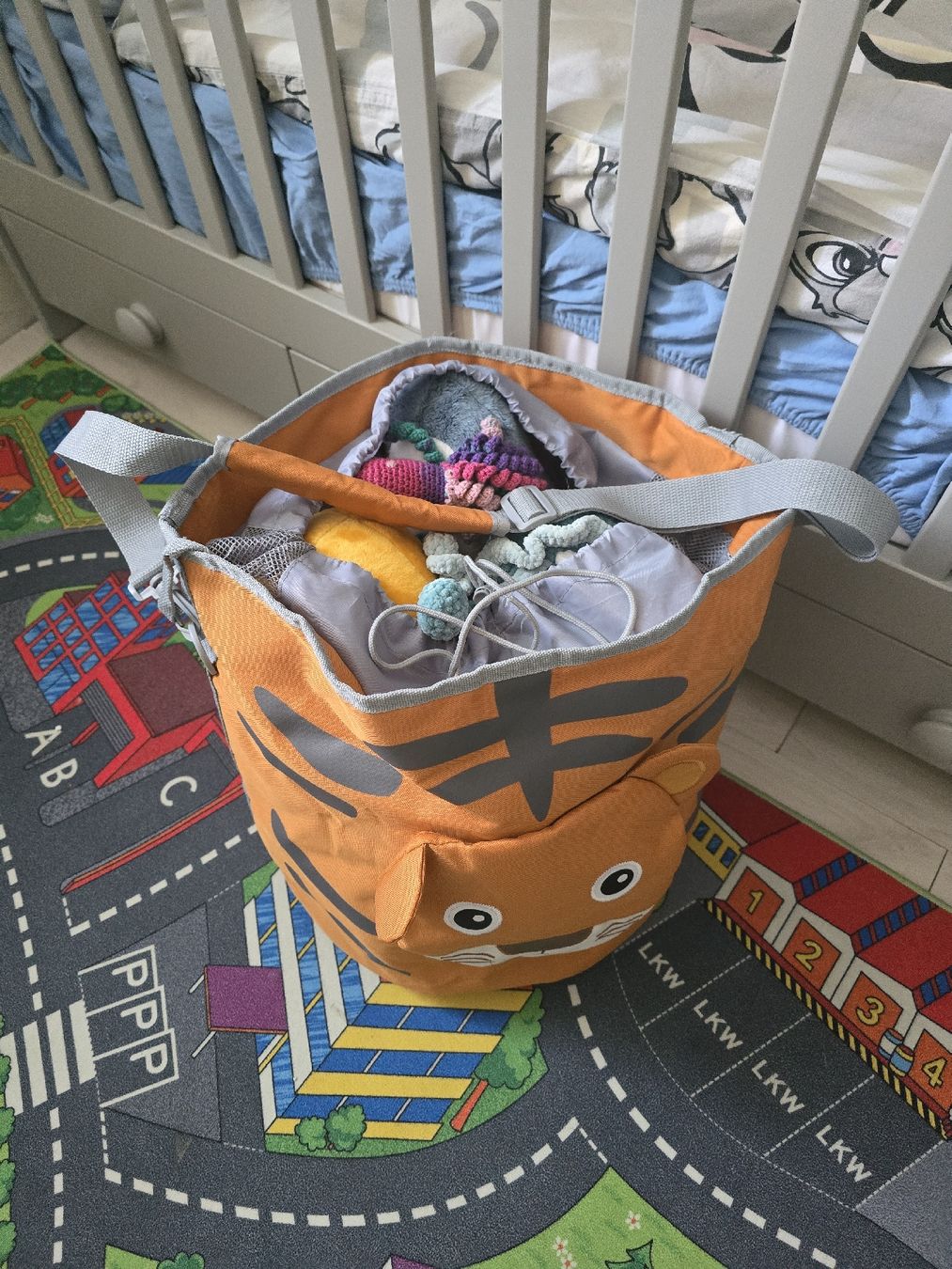 Kindertaschen: Panier de rangement enfant tigre orange  – Gebraucht aus Founex von Vivi.dressing 1