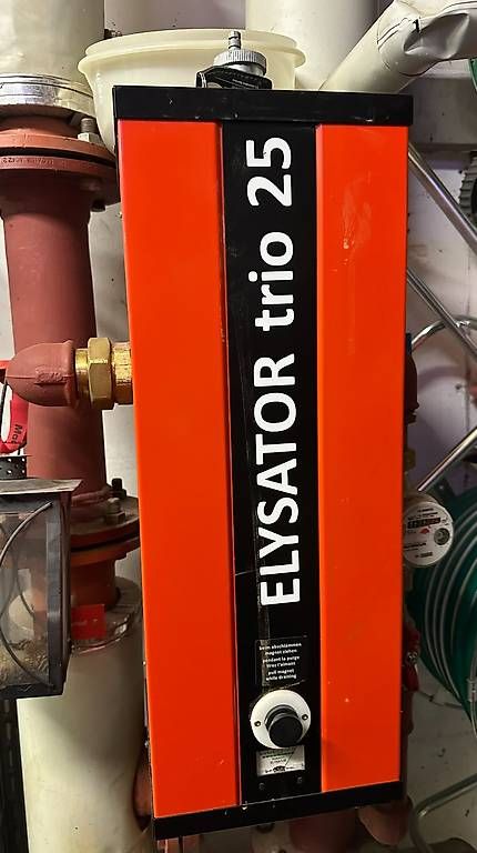 Toutes les machines: Elysator trio 25  – D'occasion à Uetikon am See par Ritteren