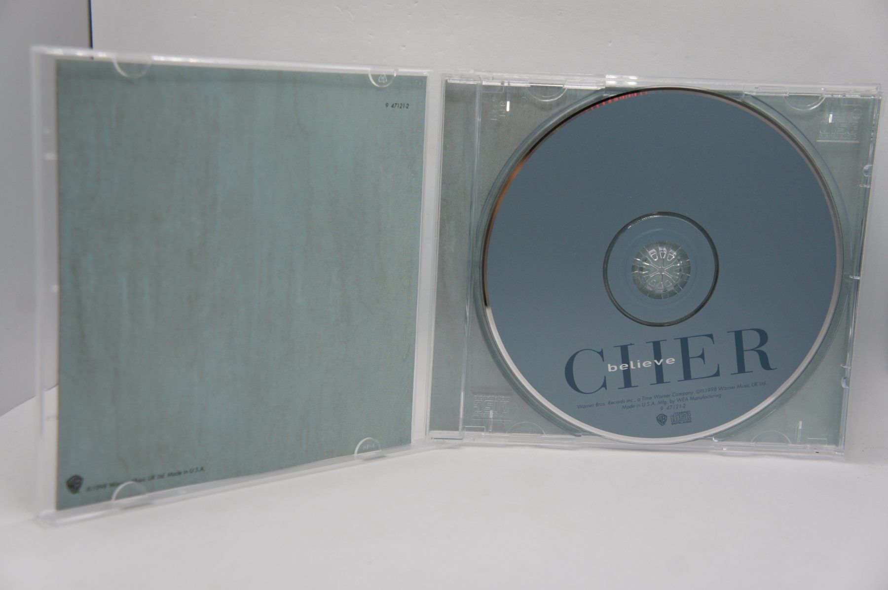 CDs: 2 CD Cher - Believe + 3 Track Single Maxi CD Believe – Gebraucht aus Ernetschwil von luisvonerni 3