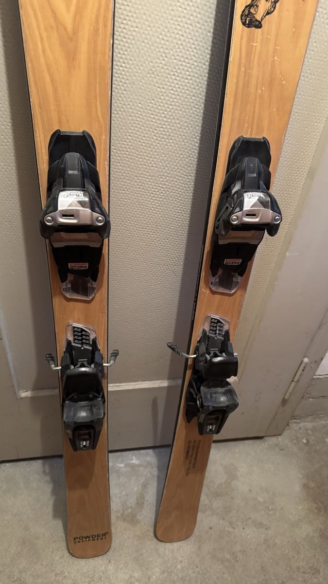 Skis: STAMBECCO Powder Equipment – D'occasion à Gümligen par Nazariy 3